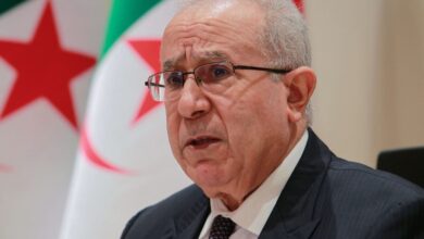 Lamamra offers condolences on the death of the fighter and former ambassador Othman Saadi - Al-Hiwar Algeria