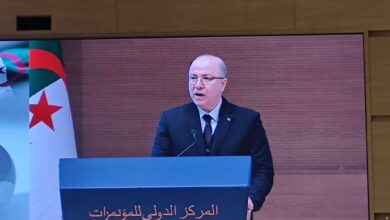 Ben Abdelrahman: I call on the customs administration to expedite the development of its regulatory body - Al-Hiwar Al-Jazairia