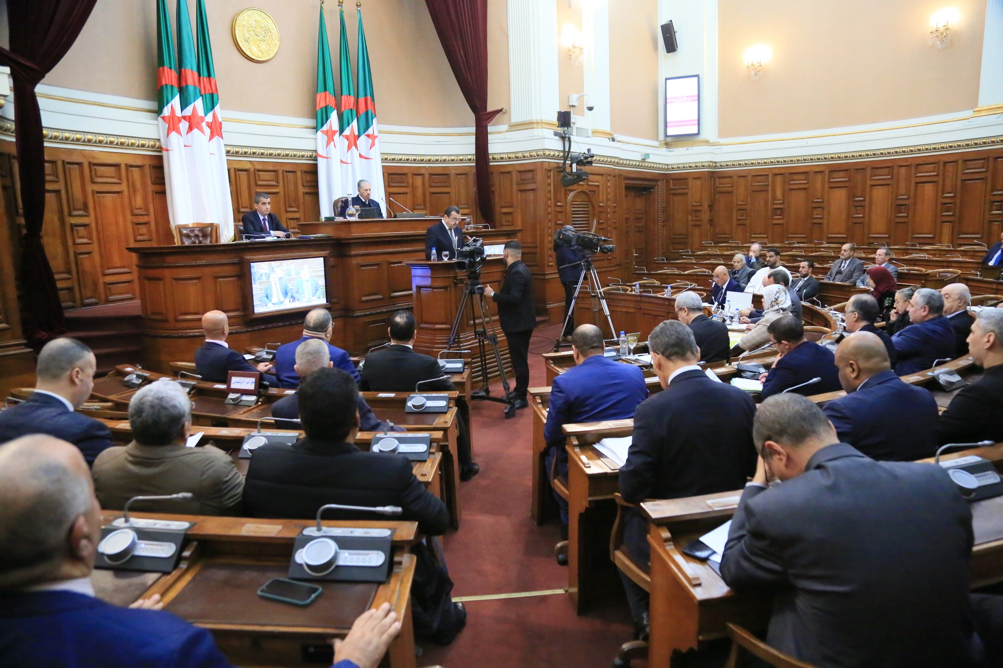 The National Assembly.. A plenary session to answer oral questions - Al-Hiwar Al-Jazaeryia