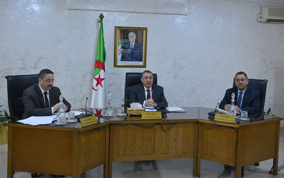 Mourad gives instructions to raise the pace of work so that all public facilities enter into service - Al-Hiwar Al-Jazaeryia