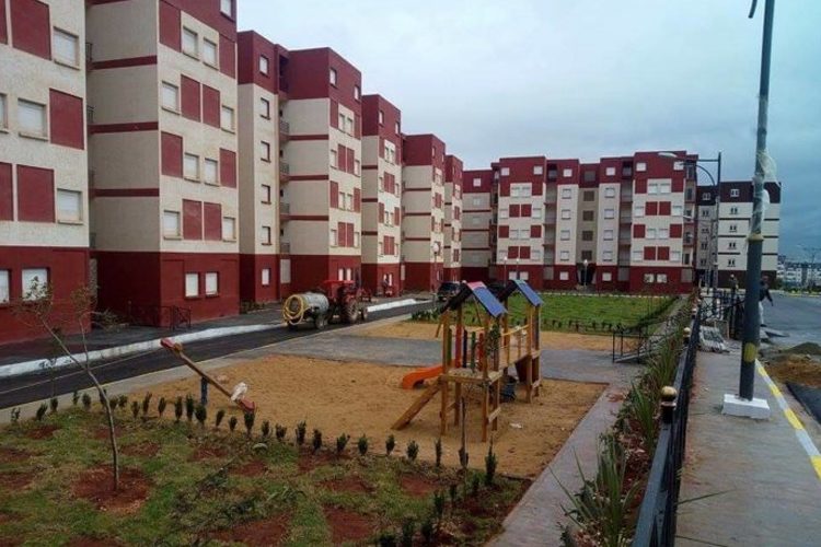 Distribution of 23,000 housing units, including 9,750 "Adl" on the occasion of Victory Day - Al-Hiwar, Algeria