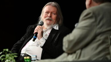 Sir Christopher Hampton for the Qumra filmmakers: Focus on the power of narration and the collection of scenes - the Algerian dialogue