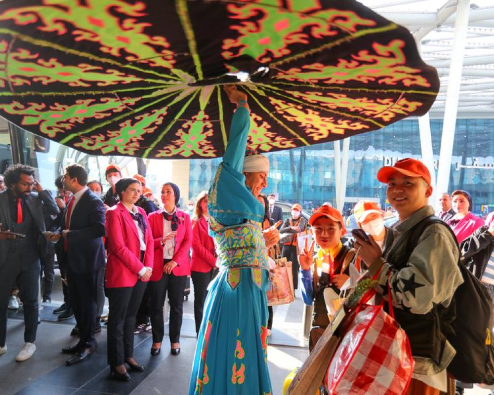 Arab artists pledge to promote cultural exchanges between China and the Arabs - Al-Hiwar Algeria