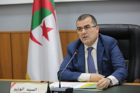 Ben Taleb stands on the file of the process of converting the contracts of the beneficiaries of the Social Inclusion Assistance Agency into indefinite-term employment contracts - Al-Hiwar Al-Jazaeryia