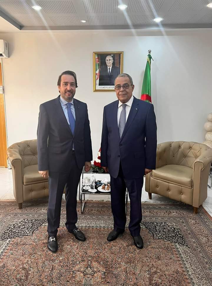 Removing obstacles in front of investors: the core of the Minister of Industry's meeting with the President of the Algerian Economic Renewal Council "CREA" - Al-Hiwar Al-Jazaeryia