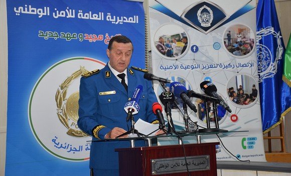 A scientific symposium on the role of security media in facing geopolitical challenges in Algeria - Al-Hiwar Al-Jazaeryia