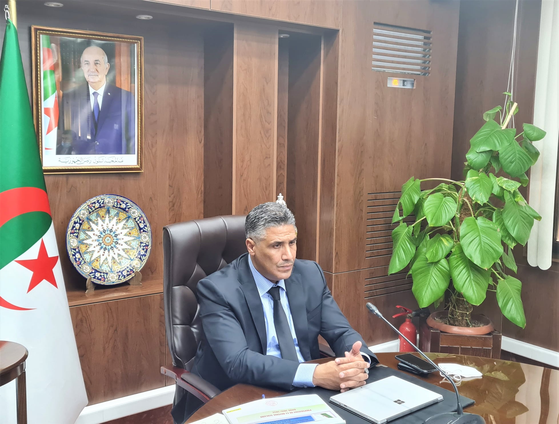 Belaribi announces the distribution of one million housing units before 2024 - Al-Hiwar Al-Jazaeryya