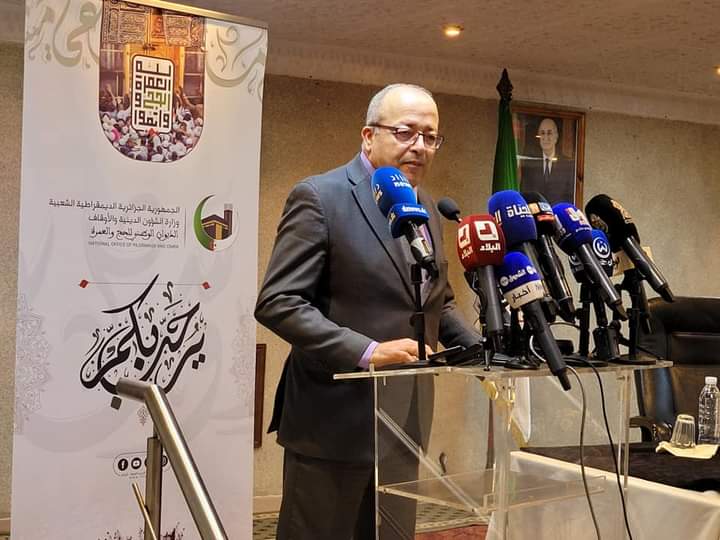 Minister of Communication: a media mission to accompany the pilgrims and transport every small and large - Al-Hiwar Al-Jazaeryia