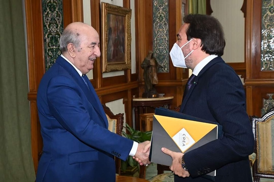 President Tebboune Lakmal Mawla: Building a strong economy that serves the country and the citizens - Al-Hiwar Al-Jazaeryia