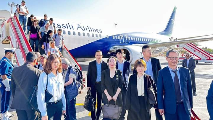 A delegation from the Ministry of Energy and the Chinese consortium visited the Algerian states of Bechar and Tindouf - Al Hawar