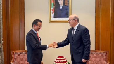 Bin Abdulrahman receives the Chairman of the Board of Directors of DP World Group - Al-Hiwar Algeria