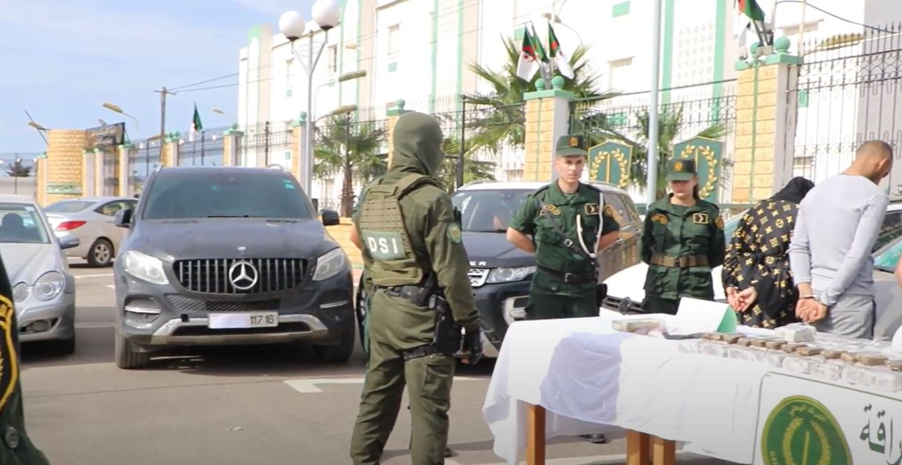 The capital..the National Gendarmerie puts an end to the activity of a drug gang - Al-Hiwar Algeria