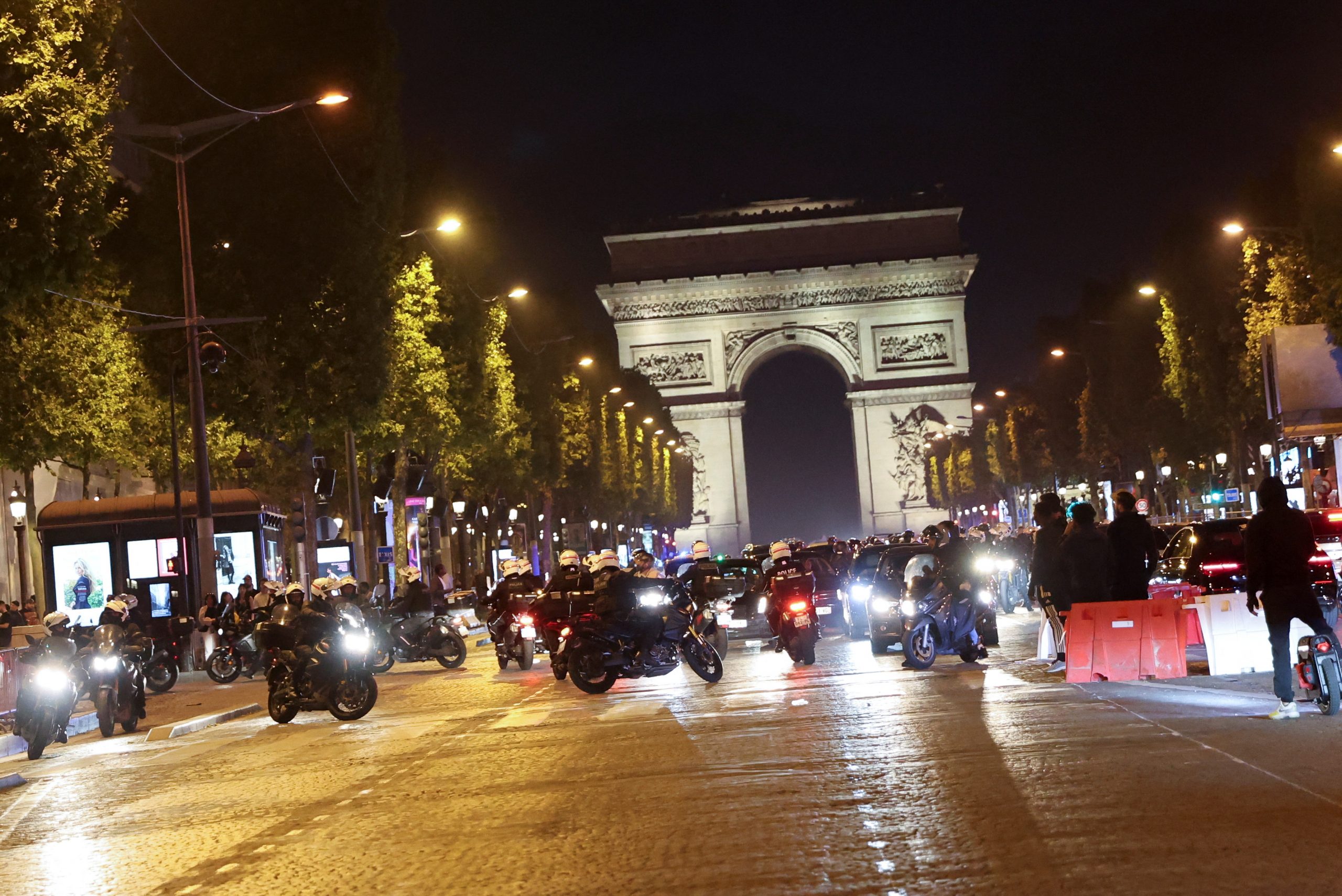 Fifth night of protests in France and the decline in violence - Al-Hiwar Algeria