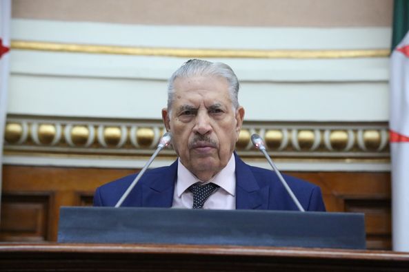 Goujil stresses the need to strengthen the home front to face the various challenges - the Algerian dialogue