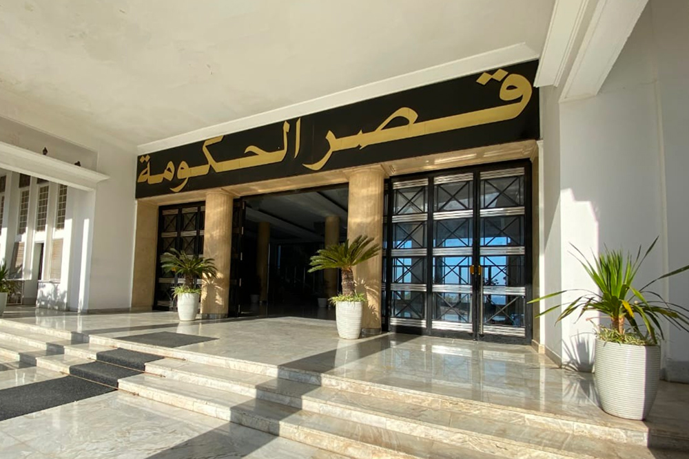 The government meeting was devoted to studying the justice, housing and labor sectors