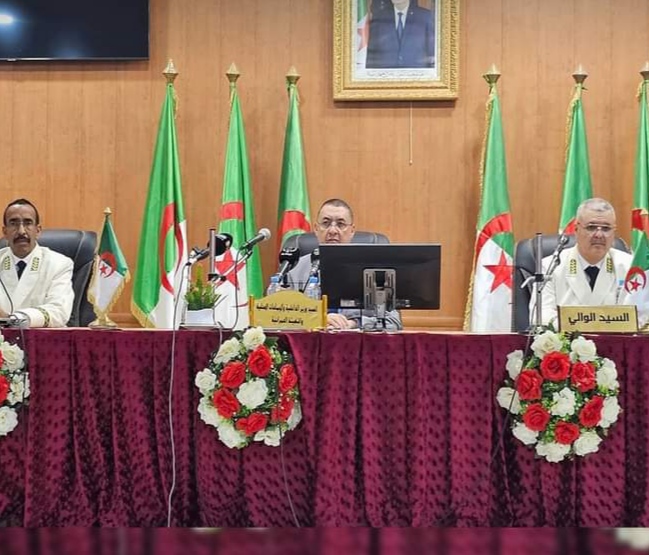 Minister of the Interior: Establishing a road to connect Bordj Badji Mokhtar to the rest of the Algerian states - Al-Hiwar Algeria