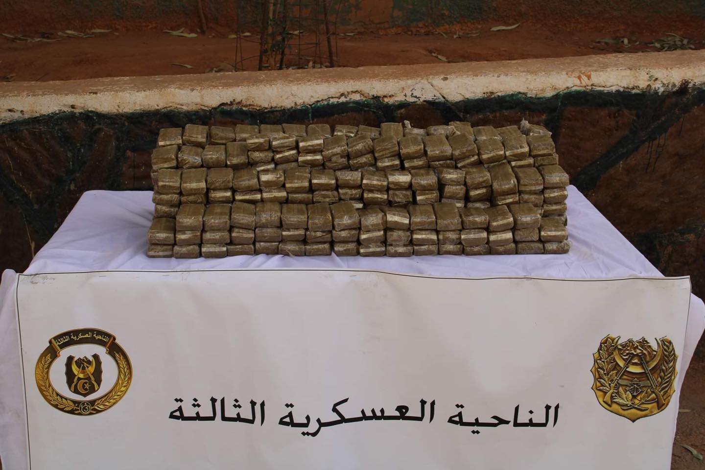 Toll: thwarted attempt to bring in 8 quintals and 74 kilograms of Moroccan kif - Algerian Dialogue