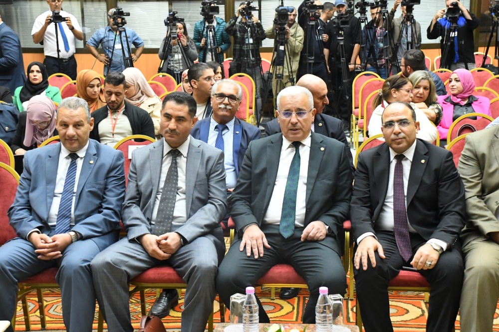 A punishment that calls for contributing to improving the professional practice of media