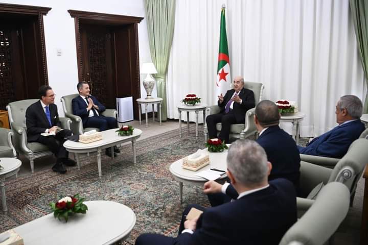The President of the Republic receives French Foreign Minister Gerald Dermanin - Algerian Dialogue