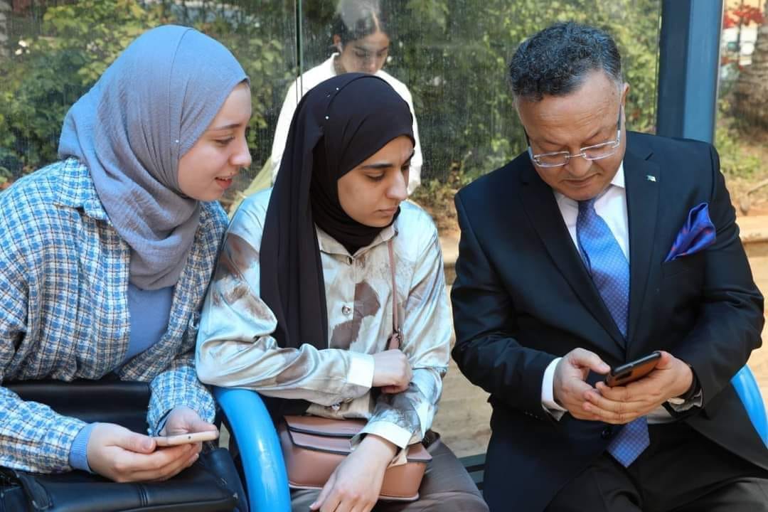 In pictures: Badari travels with medical students on university buses - New Algeria