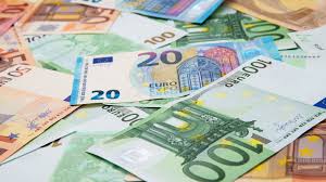 Euro and dollar prices...a new record in the square market - New Algeria