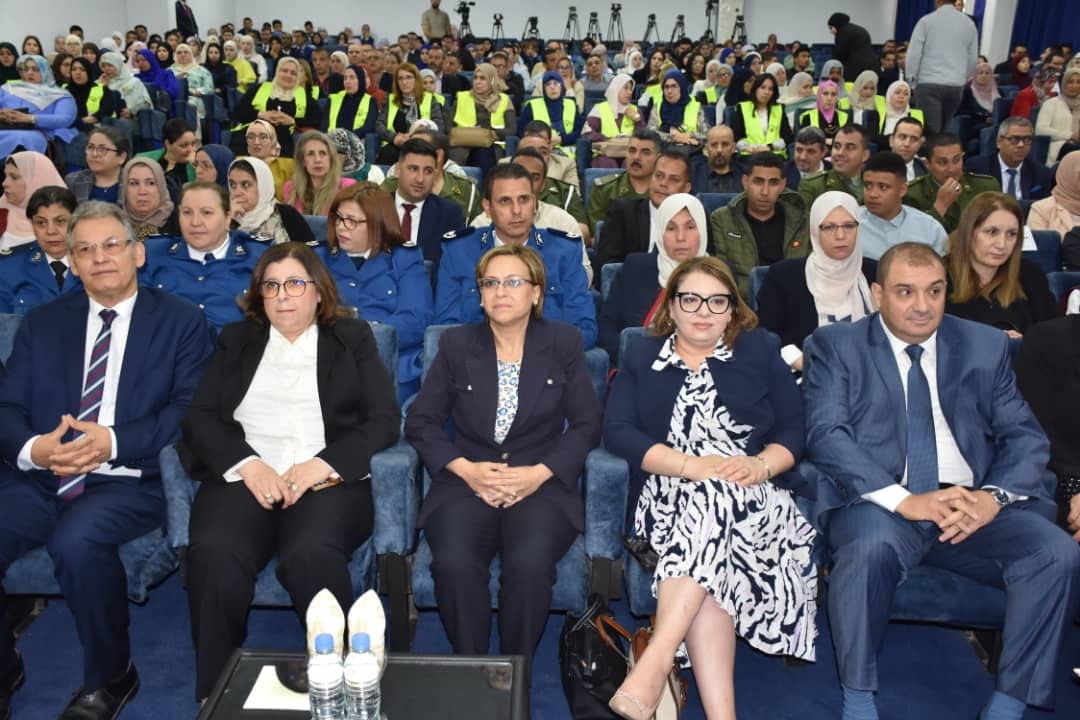 Family stability...a topic of discussion at the National School of Administration - New Algeria