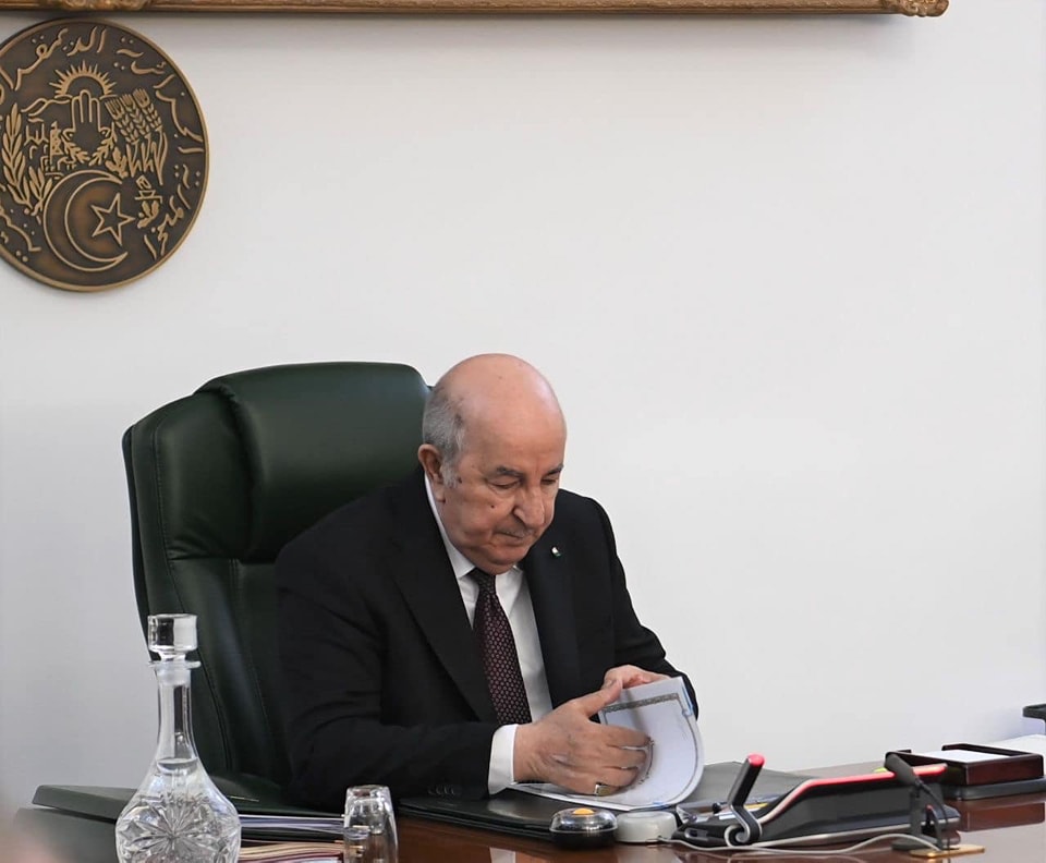 Orders to study the project to connect electricity networks between the north and south of the country - New Algeria