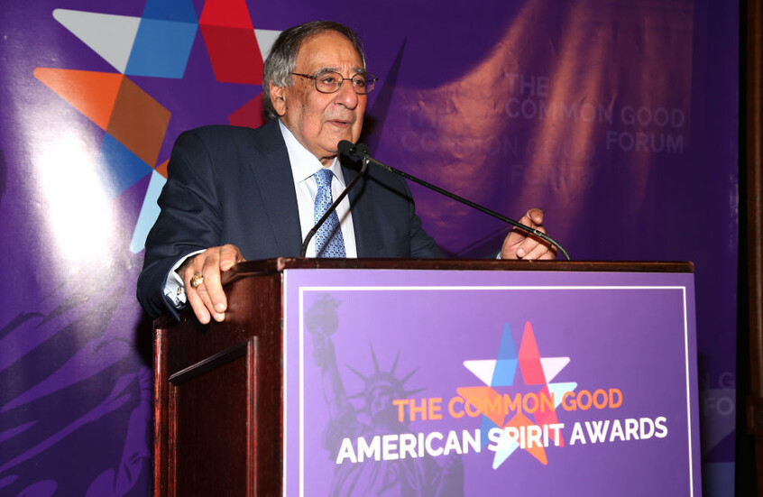 The former US intelligence chief: The United States will drown if Iran - Algerian dialogue