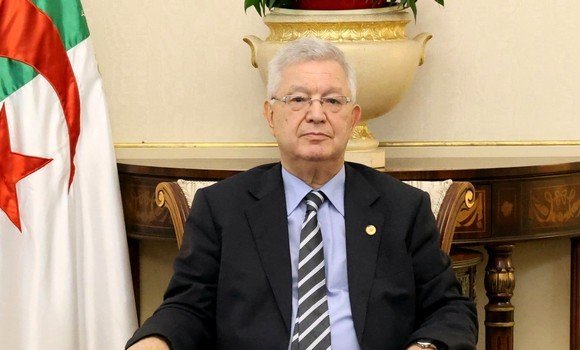 Algeria embodies a constant civilized principle with its support for the desert issue - New Algeria