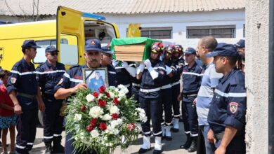 The funeral of Lieutenant Colonel Burji after the crash of the civil protection plane in Jijel - New Algeria