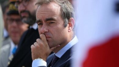 Hours of the formation of his government ... Prime Minister Sebastian Lucurno submits his resignation - Algerian dialogue