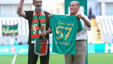 In pictures .. MCA honors the family of the martyr "Ali Labwant" - the Algerian dialogue