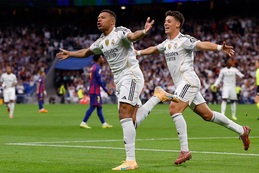 Real Madrid wins the "Classico lead" in its favour