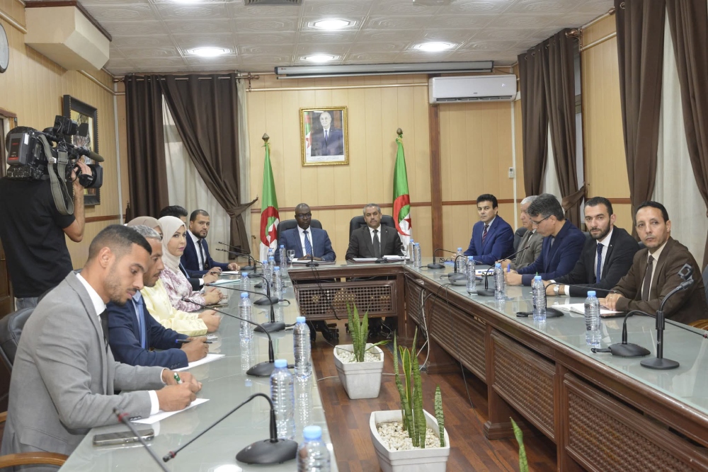 The update of educational curricula and the reducing the volume of cursing is a strategic priority