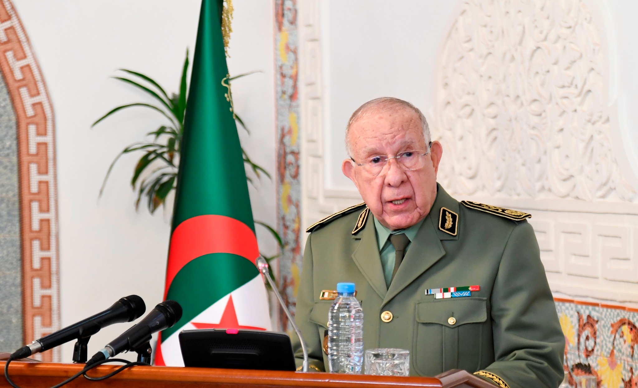 Lieutenant General Chingriha inaugurates new health facilities in the 1st Military Region - New Algeria