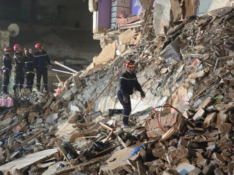 No death was recorded in the collapse of half a building in the capital - New Algiers