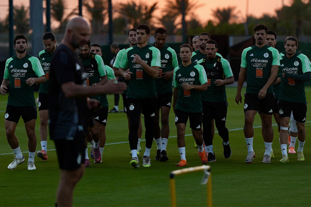 Petkovic excludes two players from facing Saudi Arabia