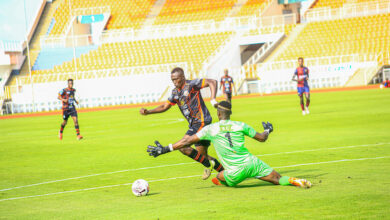 A new African striker, USMA