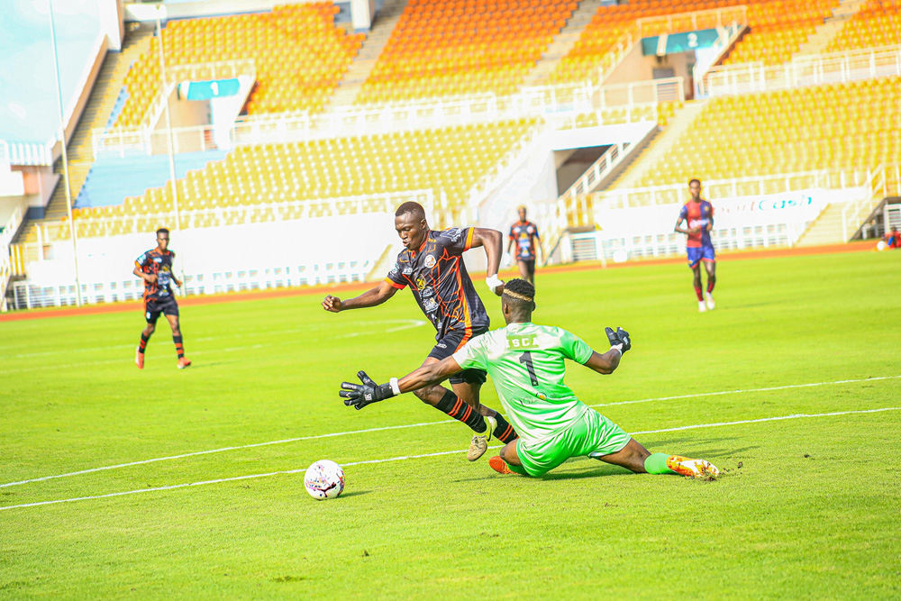 A new African striker, USMA