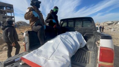 An unidentified body is discovered during the search for a hostage in Gaza.. (video clips) - Al-Hiwar Algeria