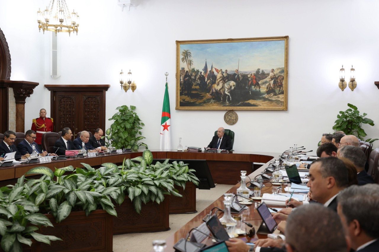 The Council of Ministers approves the promotion of Mughniyeh and El Alma to two administrative provinces - Algerian Al-Hiwar newspaper