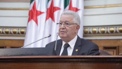 The National Assembly sets its work calendar and schedules the study of five laws - Algerian Al-Hiwar newspaper