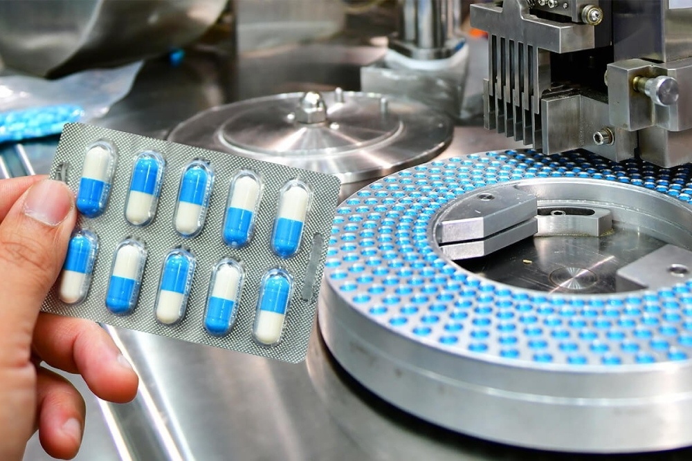 Towards integrated, patient-centered pharmaceutical practices