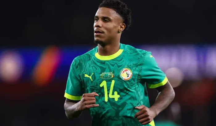 A Senegalese international detonates a bomb during the Cannes Morocco-New Algeria final