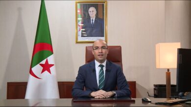 Chayeb meets with members of the Algerian community in Greece - New Algeria