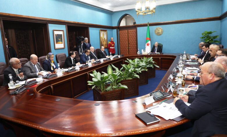 President Tebboune chairs a working meeting on agricultural mechanization - New Algeria