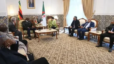 The President of the Constitutional Court receives the President of the Supreme and Constitutional Court of Zimbabwe - Algerian Al-Hiwar newspaper