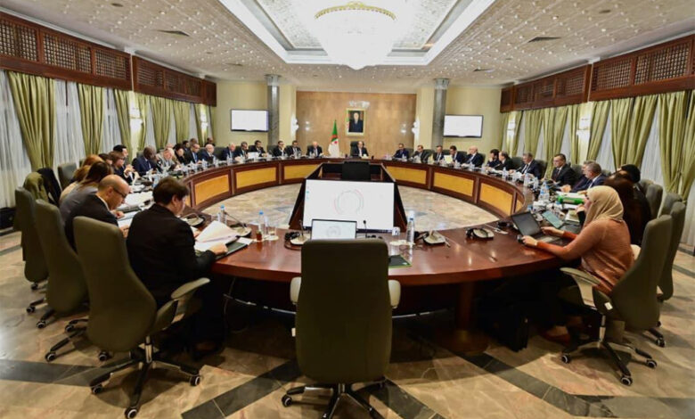 The progress of major public projects is the focus of the government meeting