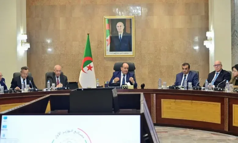 Minister Seifi Gharib inaugurates the team to establish the national accreditation and conformity network - Algerian Al-Hiwar newspaper