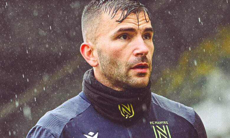 Nantes' goalkeeper raises controversy with his attitude towards his teammates' fasting